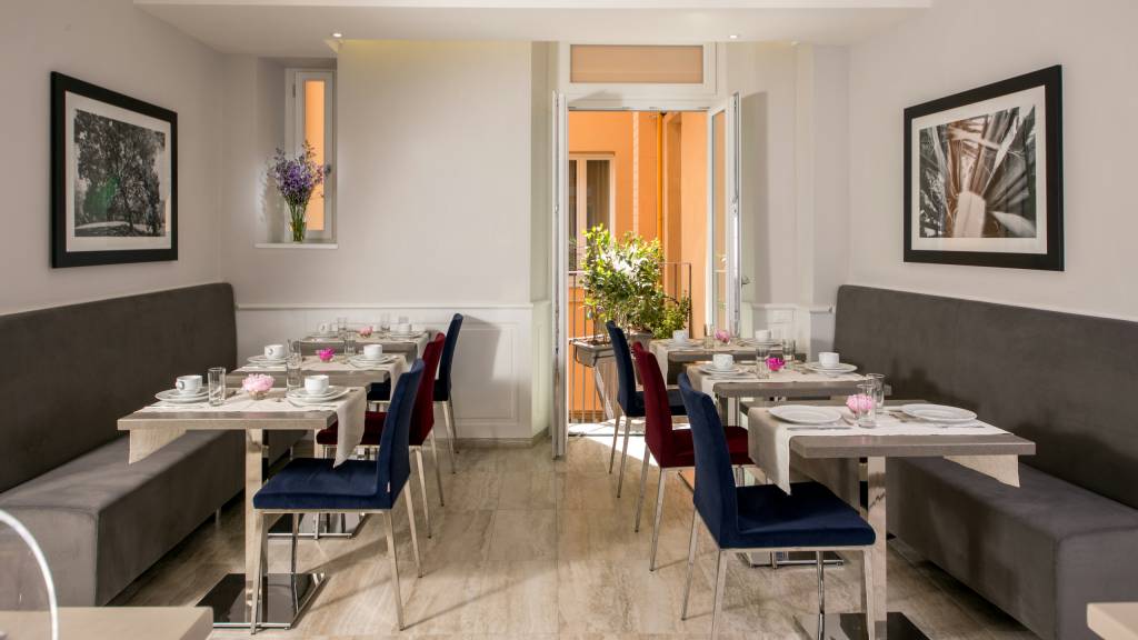 princeps-boutique-hotel-rome-breakfast-room-45